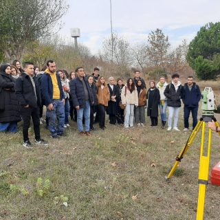 halihazir-ust-yapi-altyapi-fotogrametrik-gis-yol-tunel-kavsak-betonarme-deformasyon-topograf-olcme-cihazlari-harita-teknikeri-insaat-olcumleri-iz (1)