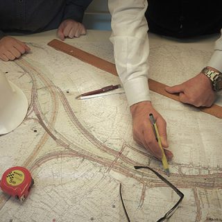 halihazir-ust-yapi-altyapi-fotogrametrik-gis-yol-tunel-kavsak-betonarme-deformasyon-topograf-olcme-cihazlari-harita-teknikeri-insaat-olcumleri-izharita